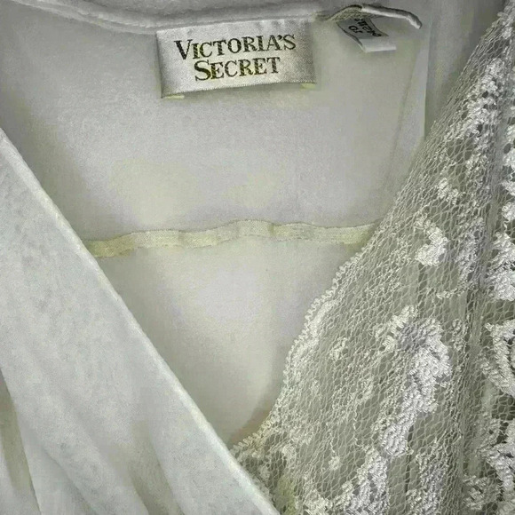 Vintage Rare Victoria’s Secret Nightie - Picture 6 of 6